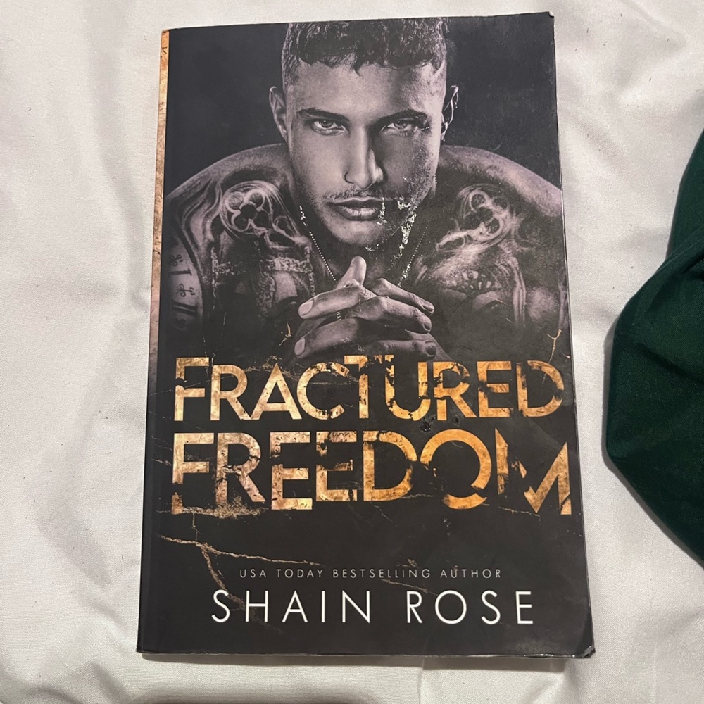 📚 (3 for $10) Fractured Freedom by Shain Rose Book
